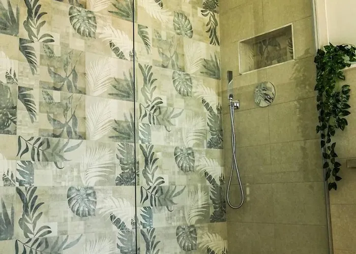 The Palm Leaf Konukevi