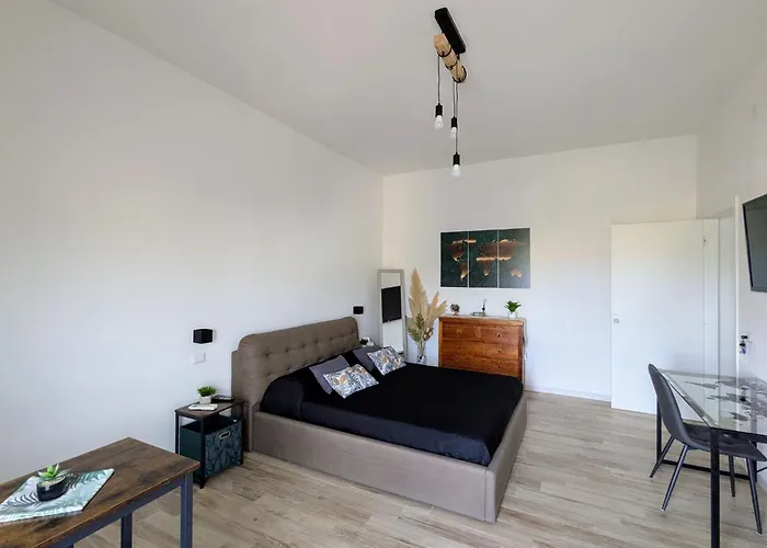 Konukevi The Palm Leaf Alghero